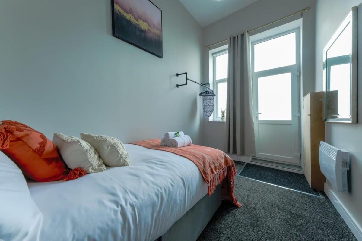 526 Gloucester Flat 1 - Hopewell * Bristol