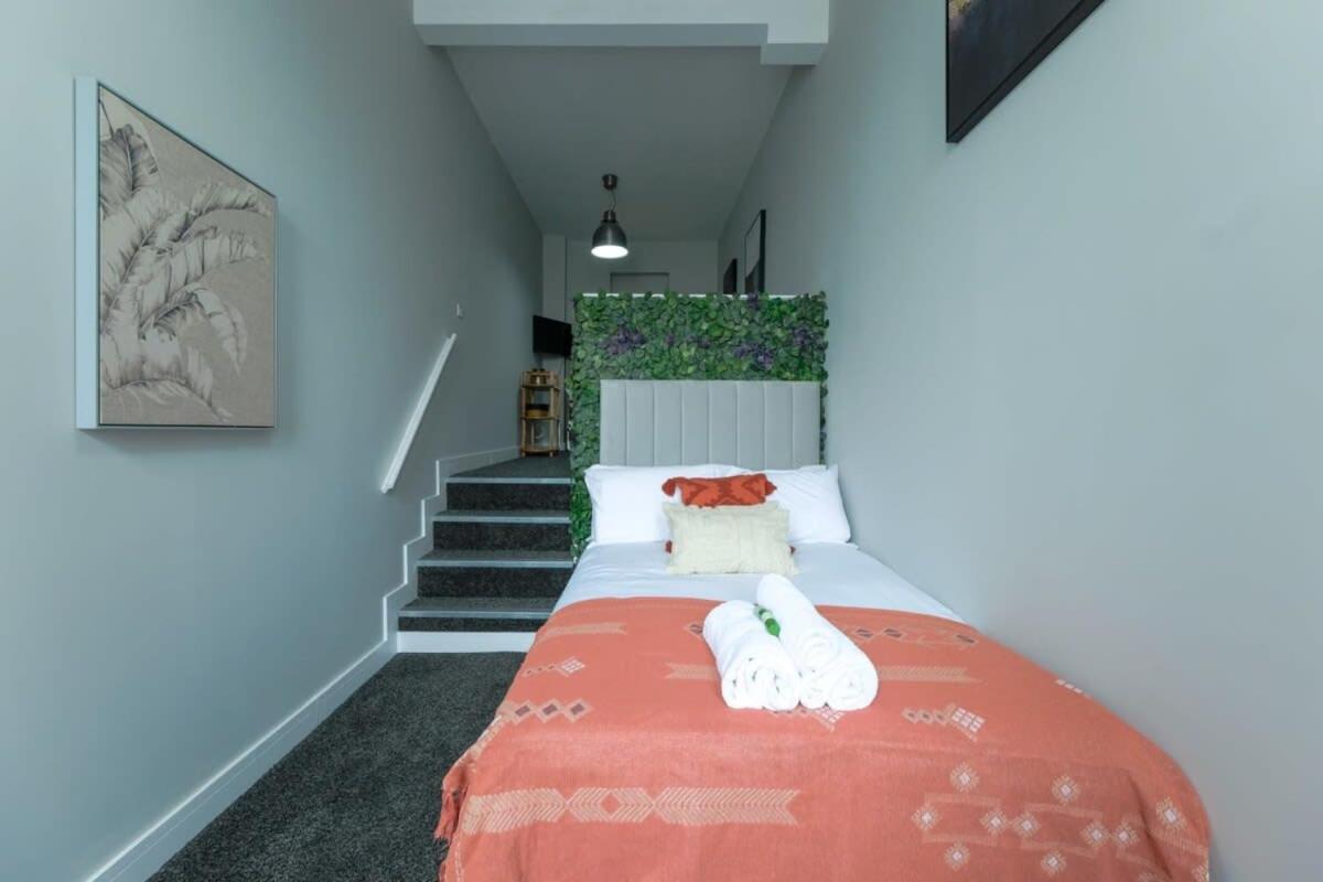 526 Gloucester Flat 1 - Hopewell Bristol